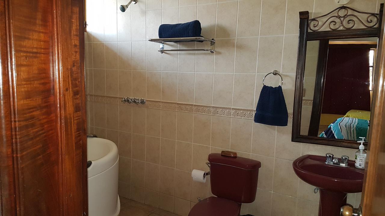 Casa Hermosa A 20 Minutos Del Aeropuerto Villa Nueva Dış mekan fotoğraf